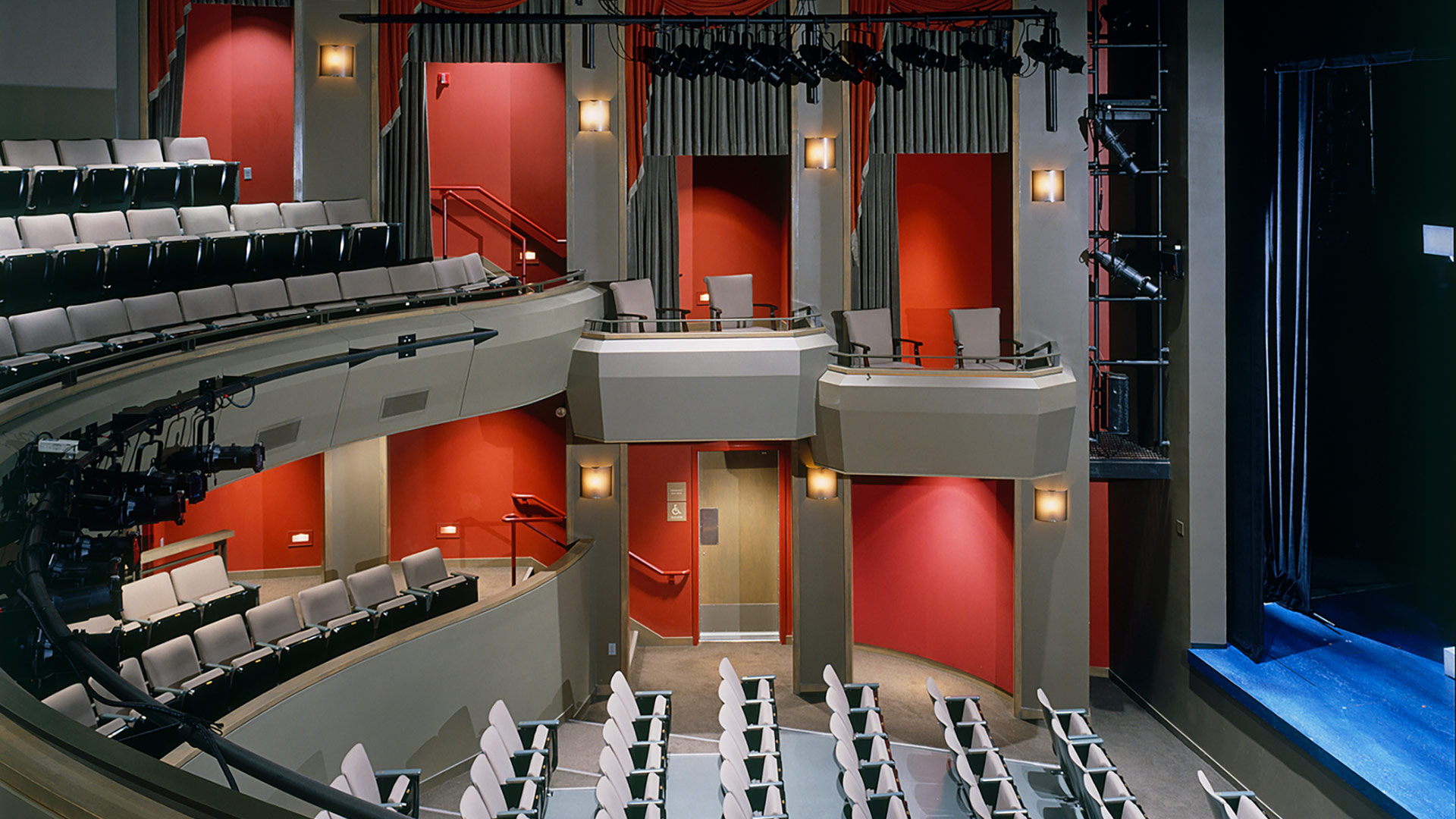 Seattle Repertory Theatre, Leo Kreielsheimer Theatre